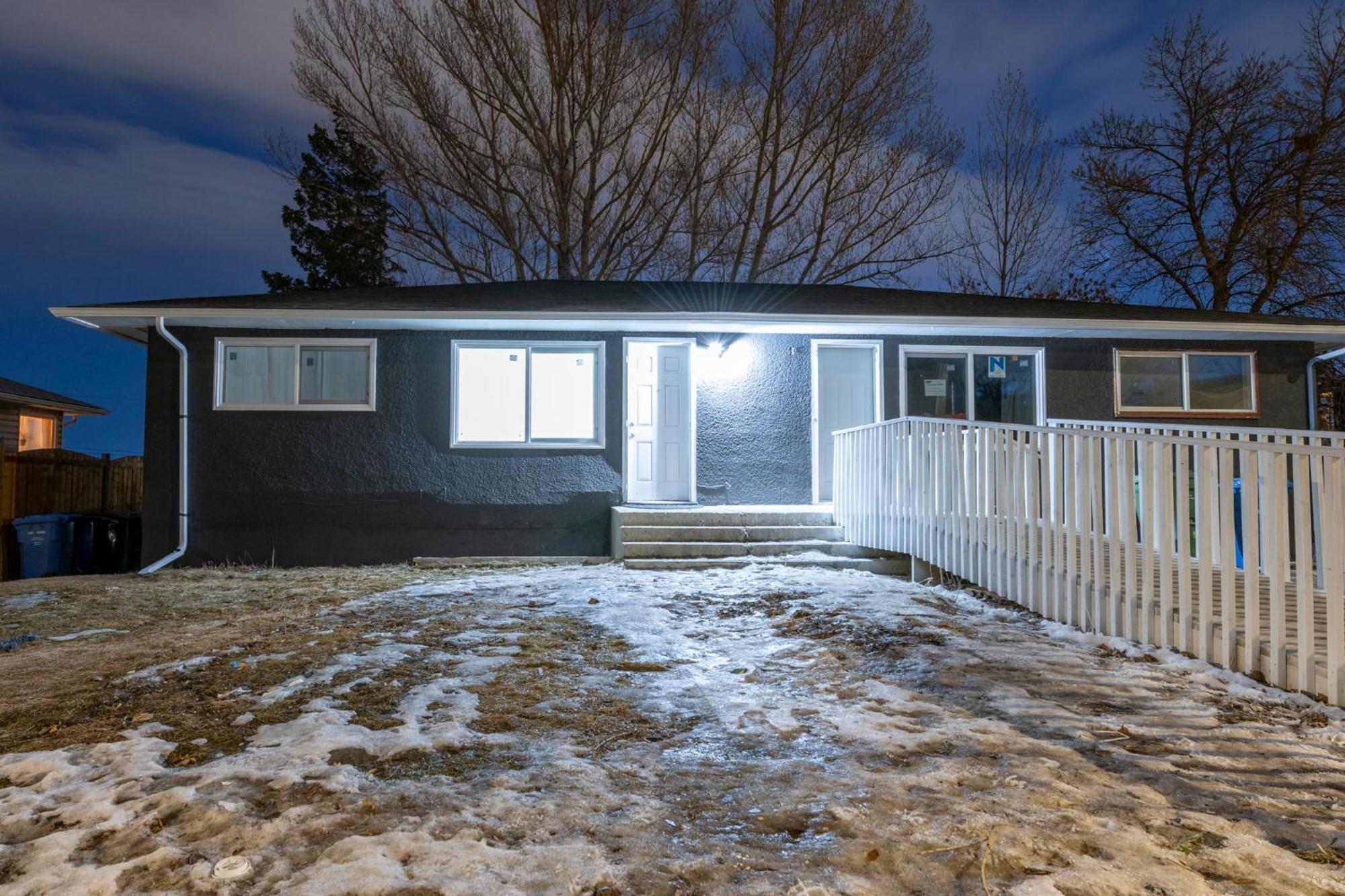 Centre Street Upper 2Bedsuite 4408 YYC Exterior foto